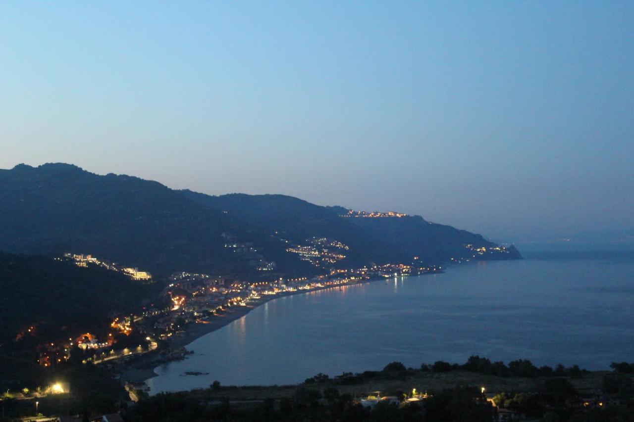 Casa Letizia Lägenhet Taormina Exteriör bild